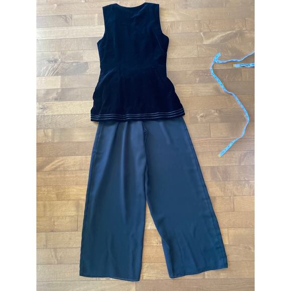 Vintage Ann Taylor Dressy Hoilday Black Velvet Vest Jumpsuit size 6 - Picture 10 of 12